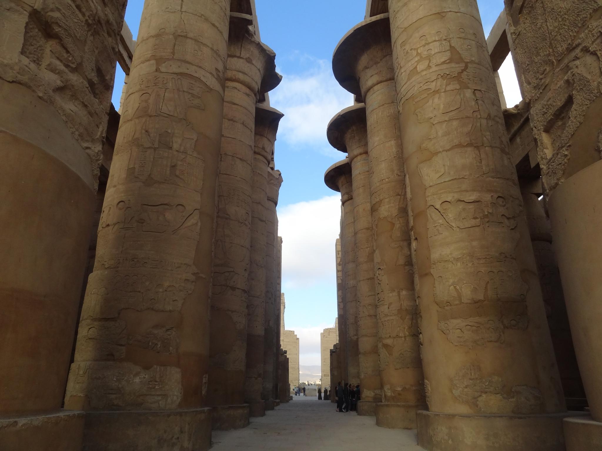 Sala Hipóstila no templo de Karnak - Acervo pessoal.